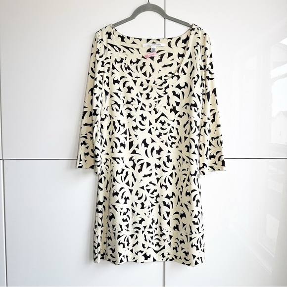 Diane Von Furstenberg Silk Dress Cream and Balck Geometricic Print Scoop Neck 10 - Picture 1 of 8